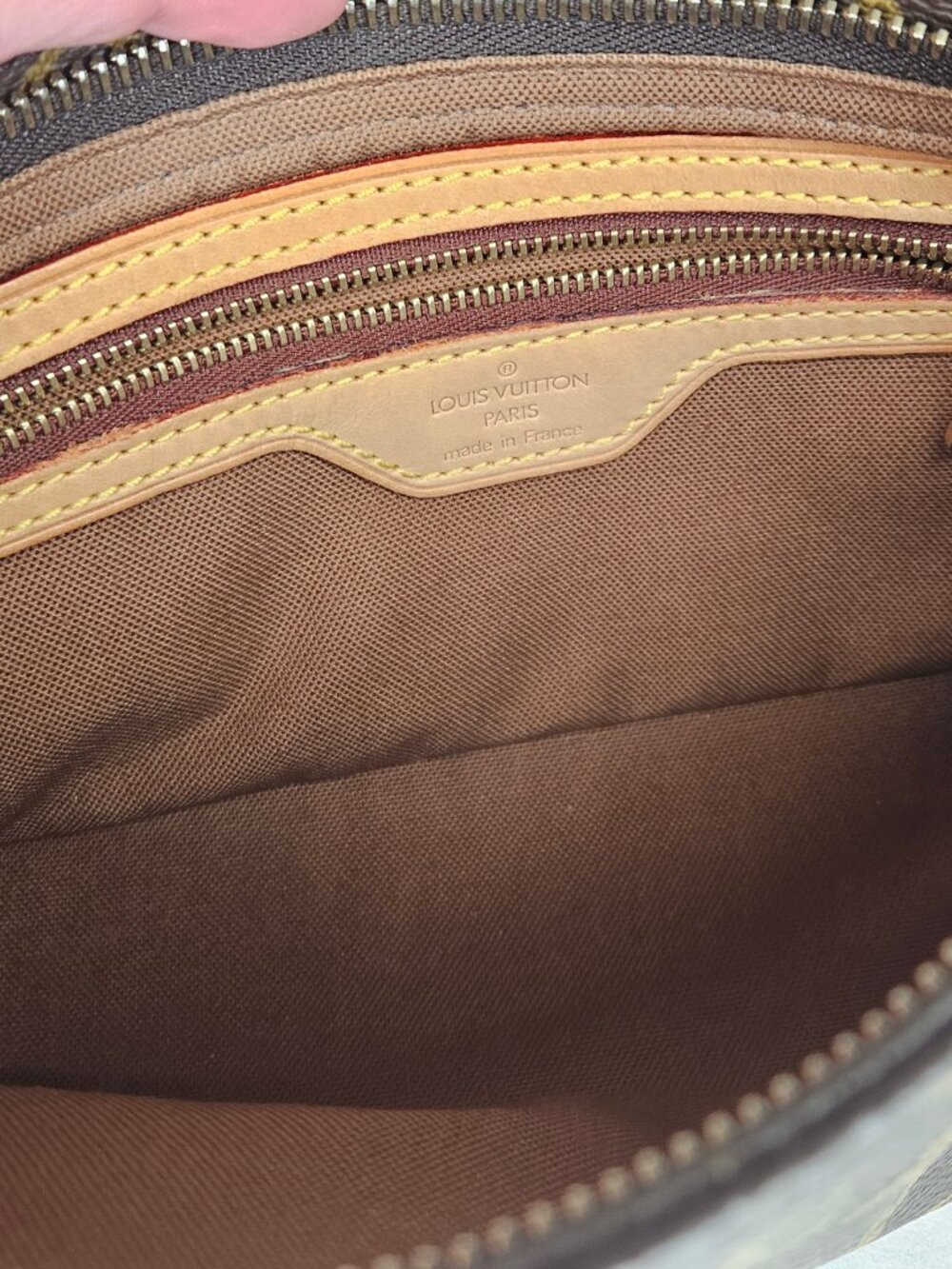 Louis Vuitton Monogram Trotteur Crossbody Handbag Purse with Strap - Picture 14 of 16